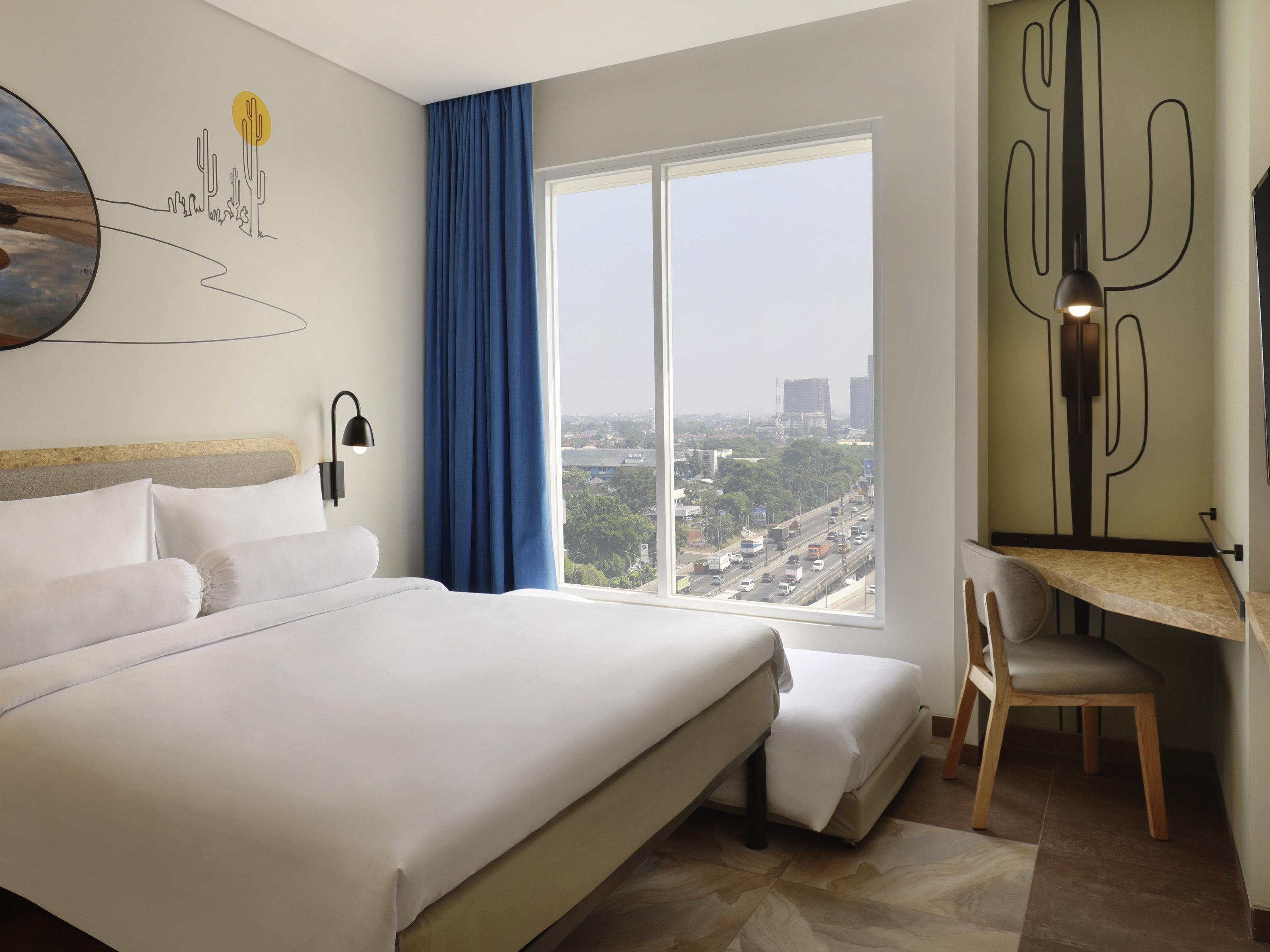 Ibis Styles Jakarta Simatupang Exterior photo